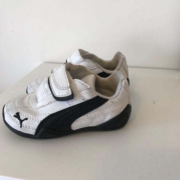 toddler white puma sneakers